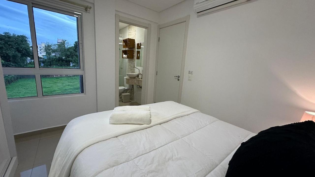 Lindo E Confortavel No Centro De Foz Apartment *
